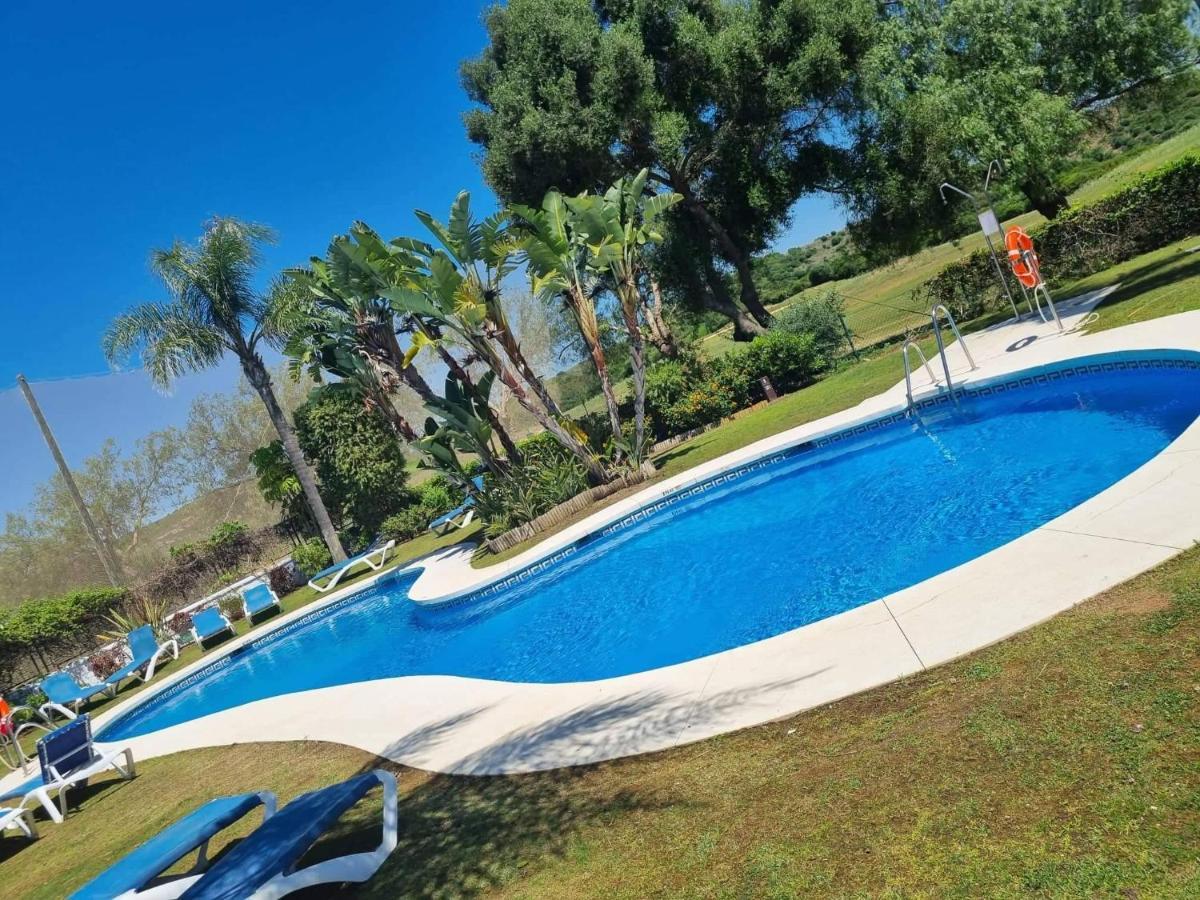 Casita Nuestra Βίλα Alcaidesa Εξωτερικό φωτογραφία