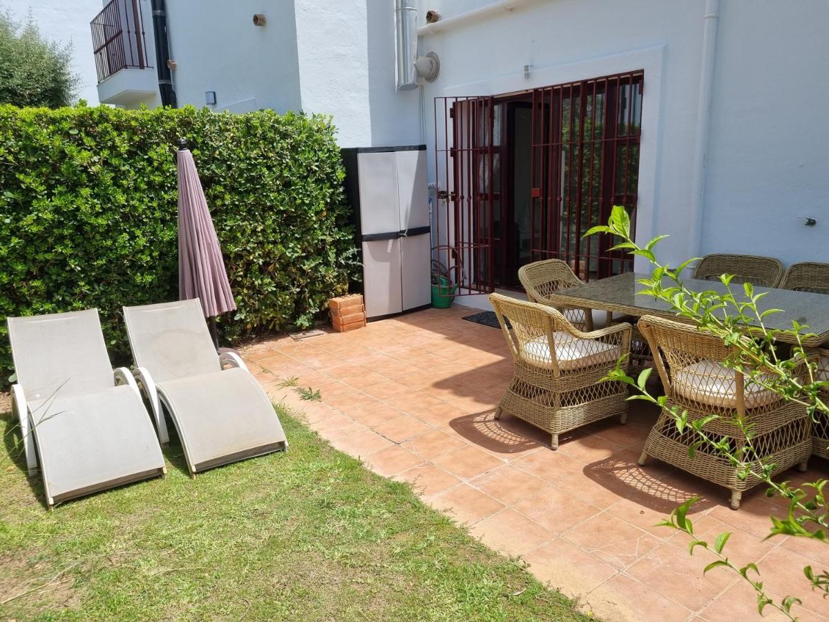 Casita Nuestra Βίλα Alcaidesa Εξωτερικό φωτογραφία
