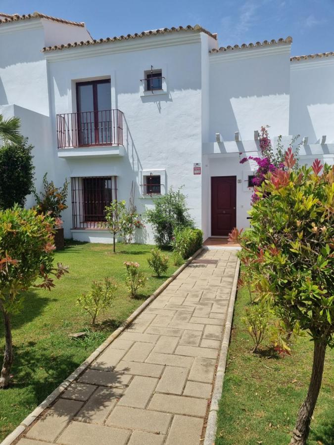 Casita Nuestra Βίλα Alcaidesa Εξωτερικό φωτογραφία
