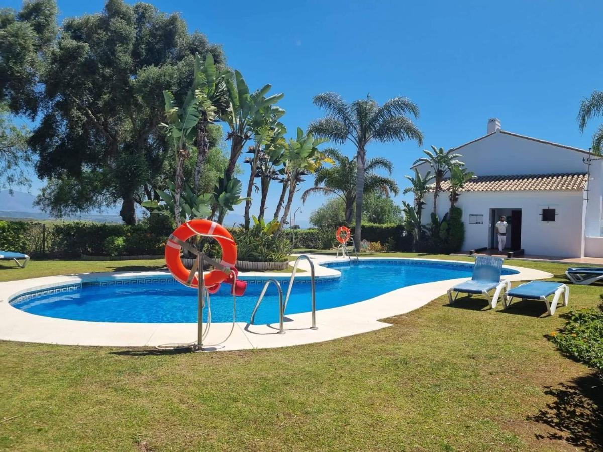 Casita Nuestra Βίλα Alcaidesa Εξωτερικό φωτογραφία