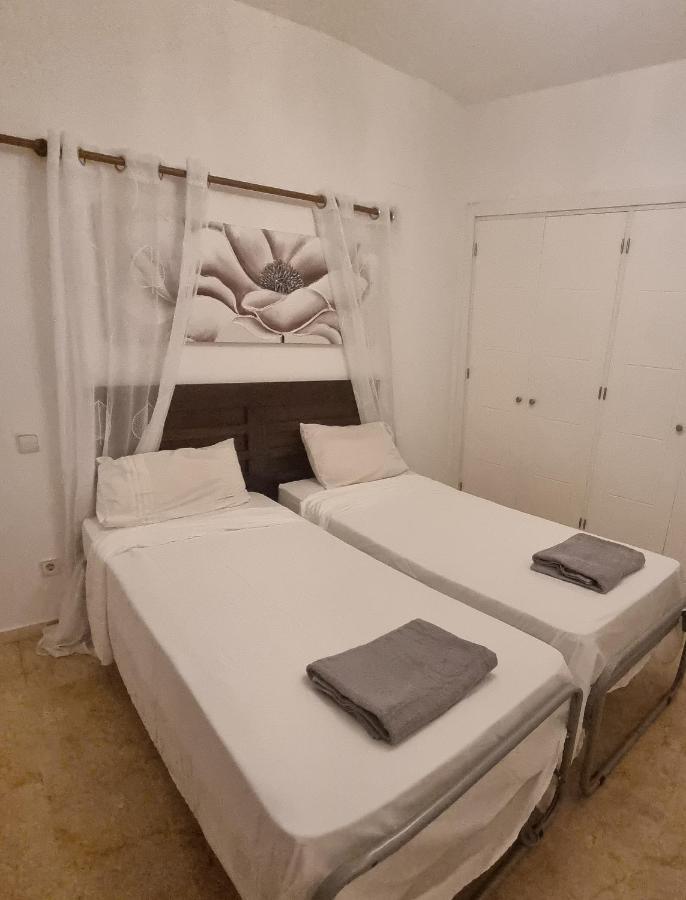 Casita Nuestra Βίλα Alcaidesa Εξωτερικό φωτογραφία